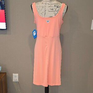 NWT - Columbia Women's Freezer Dress III Size LARGE UPF 50 Omni-Shade